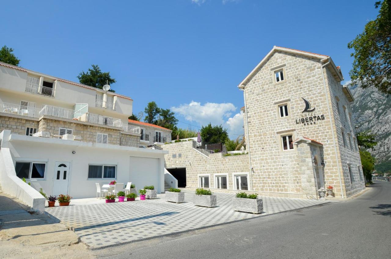 Seafront Apartment Vujovic Prčanj Exterior foto