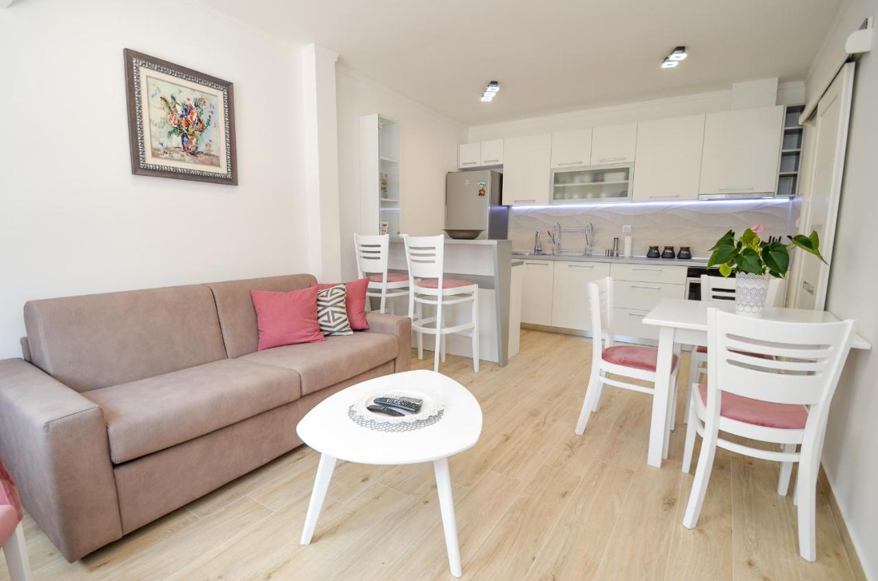 Seafront Apartment Vujovic Prčanj Exterior foto